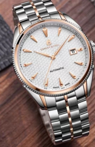 随着生活水平提高，越来越多人开始喜欢腕表