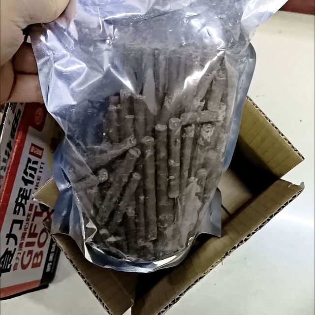 百醇边角料散装格力高注心饼干红酒巧克力榛