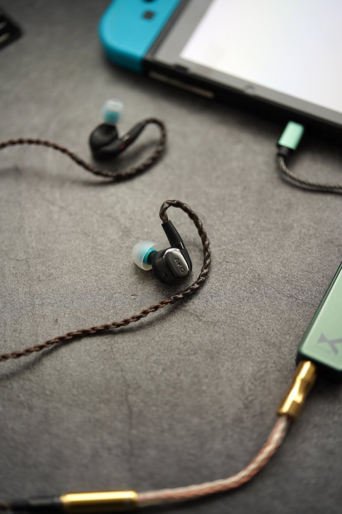 爱科技耳机怎么样 akg n5005,声音究竟值多少钱?_什么值得买