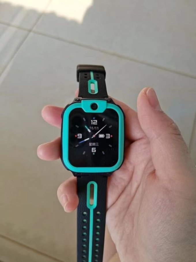 小天才智能手表