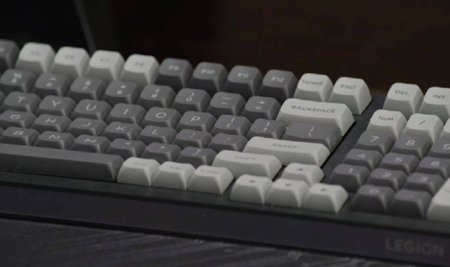 拯救者 K7（2023款）游戏机械键盘发布，三模、热插拔、佳达隆G黄 Pro轴