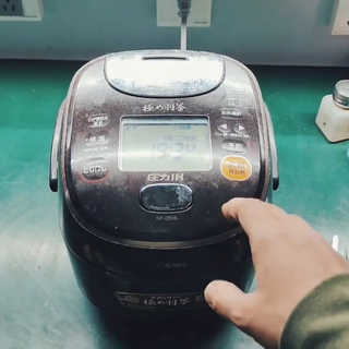 ZOJIRUSHI 象印南部铁器极羽釜NP-QS06-BZ IH电饭煲3.5合【报价价格评测