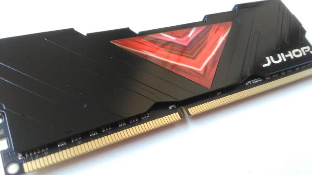 JUHOR玖合8GB DDR3 1866 台式机内存条开箱 