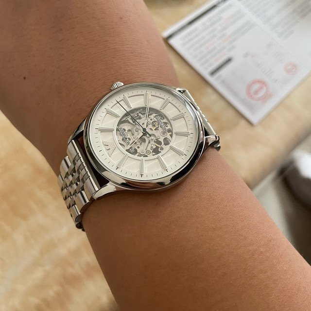 我最喜欢的机械表：阿玛尼1945！
