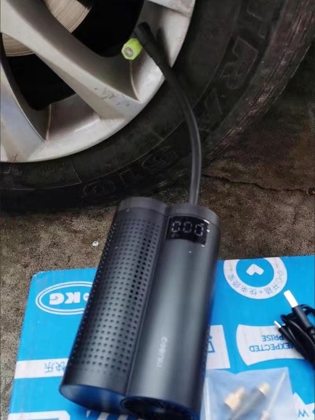 自用汽车打气泵非常好用