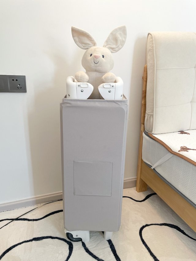 ​后悔发现晚！百元级的折叠婴儿床太牛了！