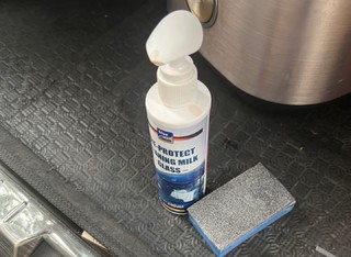 蓝海豚汽车油膜清洁剂