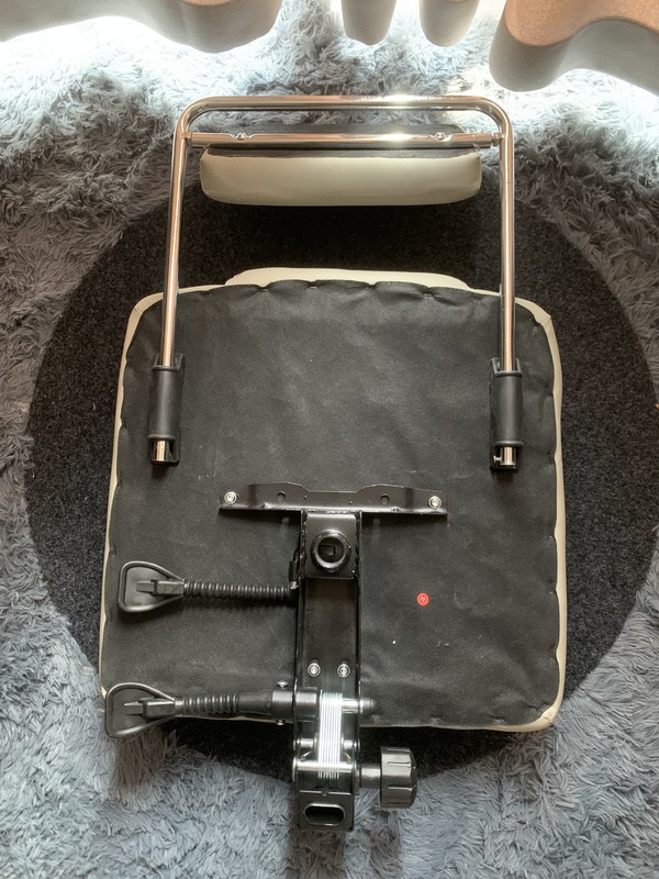 188元入手电竞椅，SGS认证气杆+烤漆钢脚+逍遥调节，还要啥自行车？