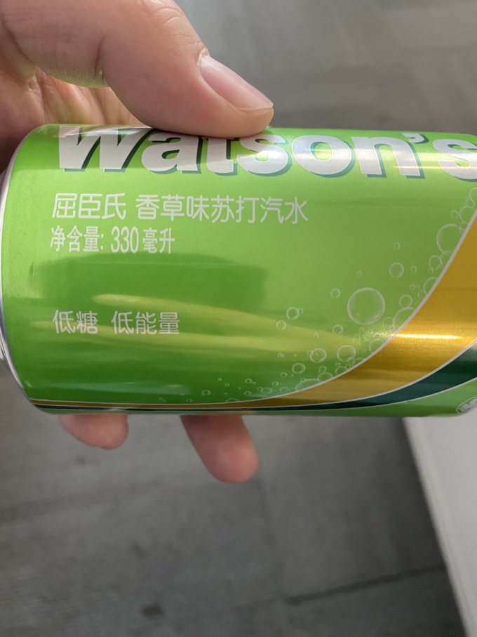 屈臣氏碳酸饮料