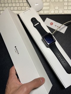 一支带到包浆还舍不得换Apple Watch s3