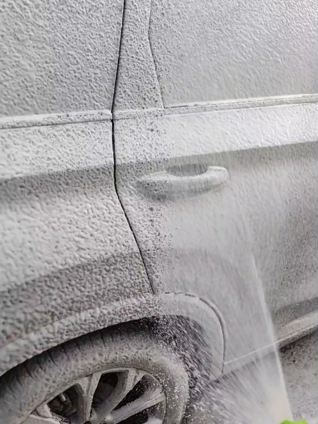 绿田雪豹pro+龟牌洗车液效果