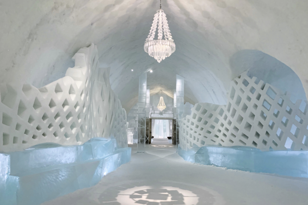 在北极圈之内的瑞典，体验冰屋小镇风情