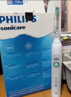 电动牙刷6730，清洁能力还行。