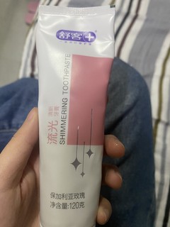 舒克牙膏美白去黄