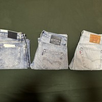 Levi’s浅蓝色牛仔裤，一买买三条，但是各有千秋