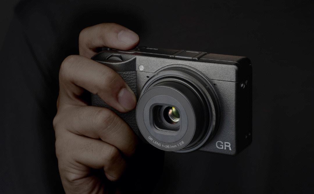 理光：GRIII系列相机，使用非原厂配件导致故障不予保修