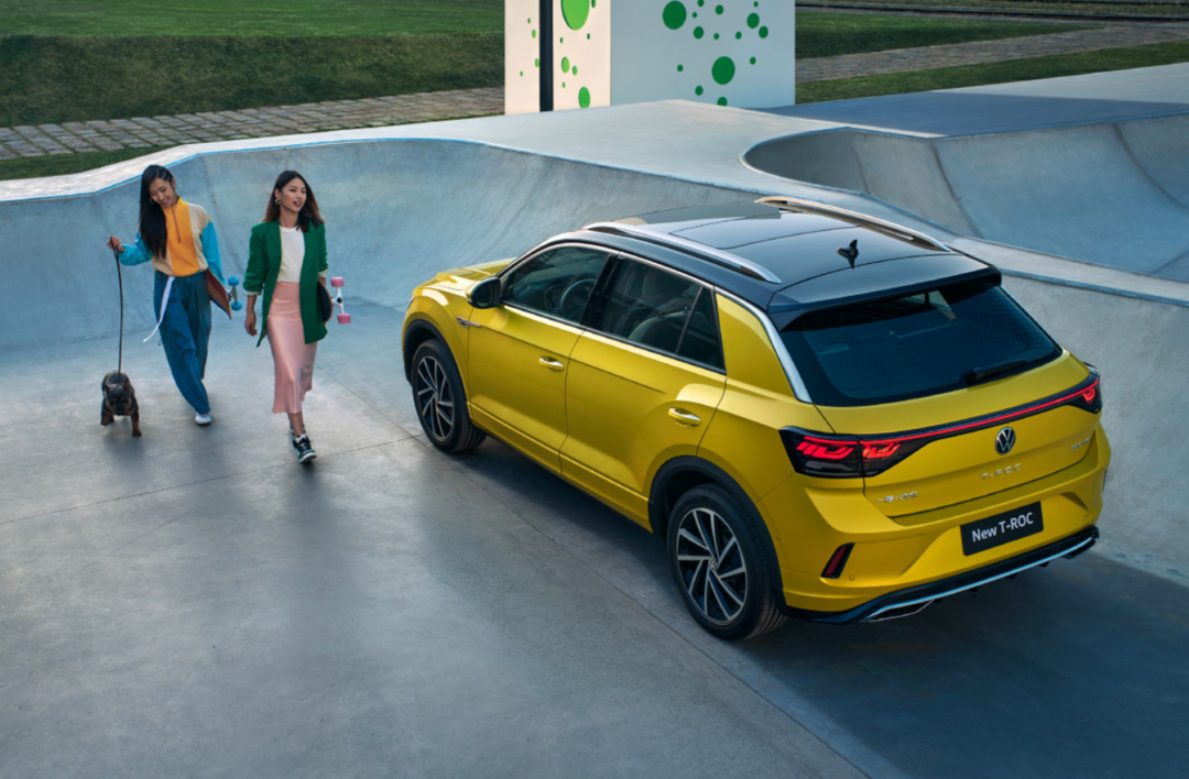 新款T-ROC探歌或将于4月上海车展上市，首次采用柠檬黄车色