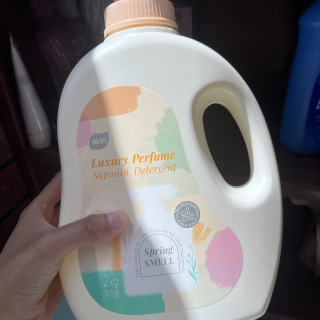 清洁衣服推荐|植护﻿洗衣液