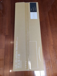 开箱最新款LG 49英寸带鱼屏 型号49WQ95C