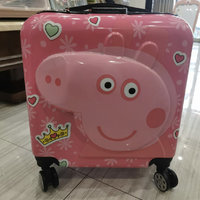 好可爱的小猪佩奇行李箱！