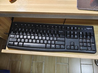 倾斜几年的电脑桌键盘托，花了几块钱就修好