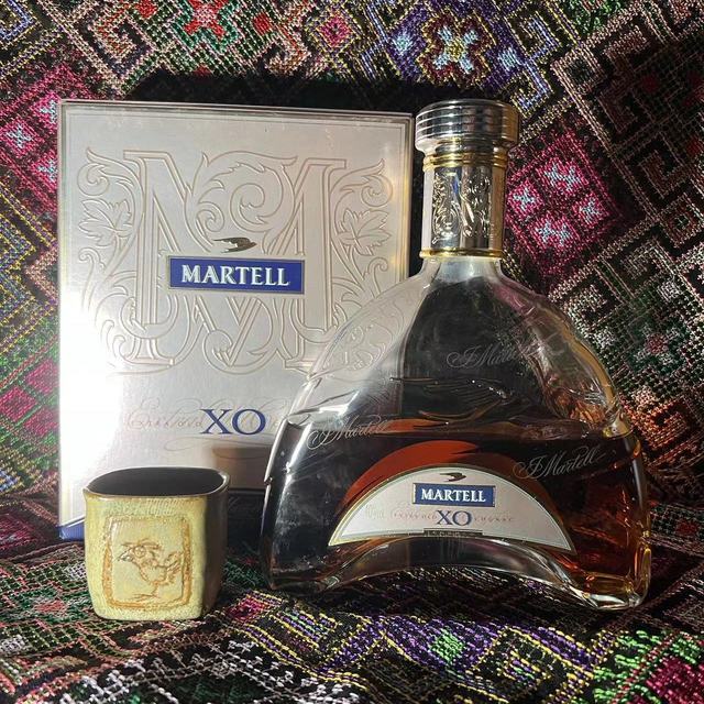 朋友间,几十年的小小误差,又何妨—马爹利XO