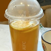 KFC的柠檬红茶蛮好喝的嘞