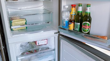 家用电器 篇一：用了快10年的海尔冰箱，是到该换的时候了。 