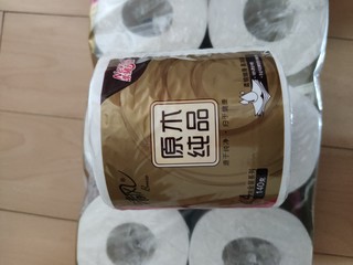 金装卷纸