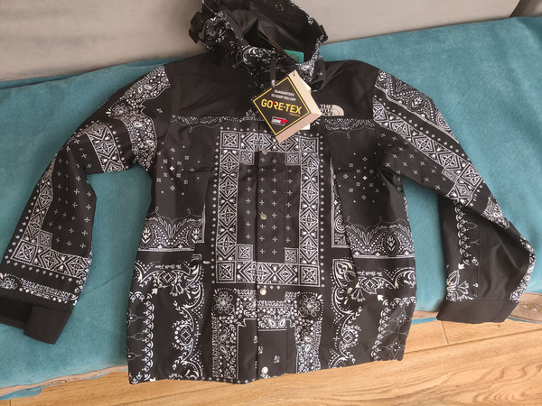 应该是最便宜的GORETEX pro冲锋衣了吧