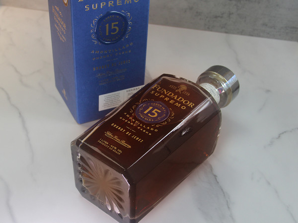 拜托了，别在说什么“适合女生喝的酒了”