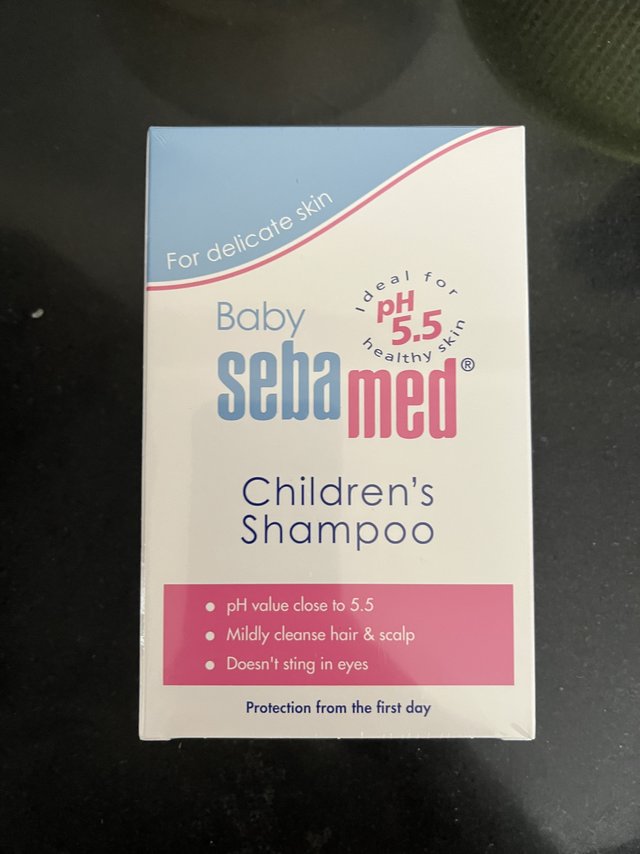 不刺激眼睛洗发水是刚需