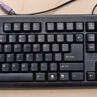 数码 篇三：十六年前的技嘉薄膜键盘 内部结构什么样？