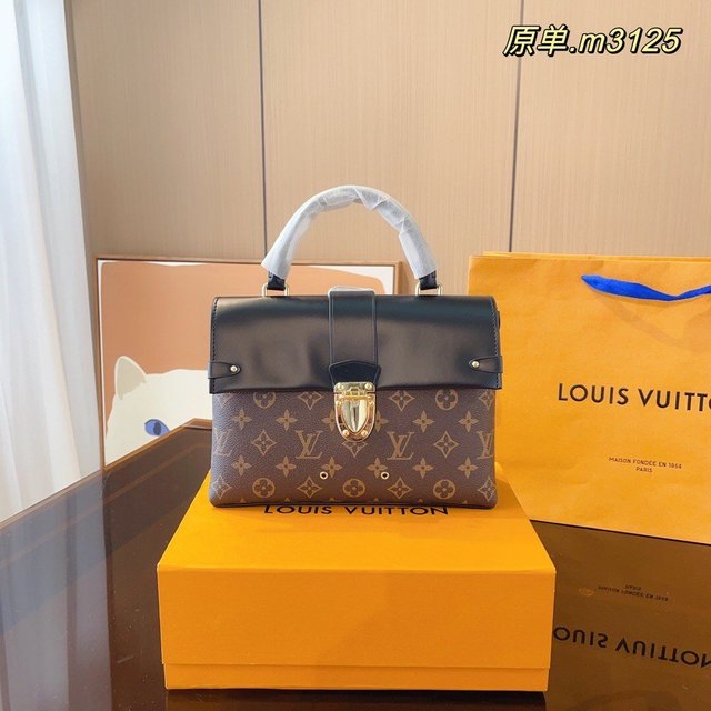 Lv One Handle翻盖 邮差包款