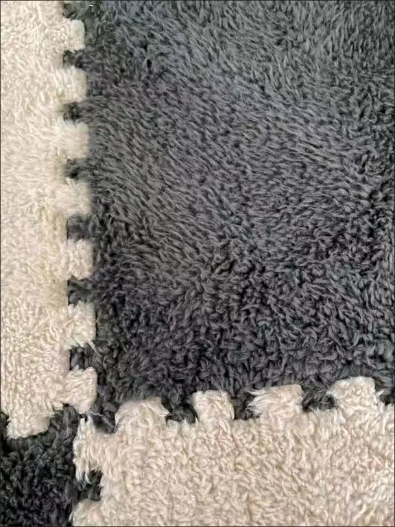 毛绒绒的海绵拼接地垫