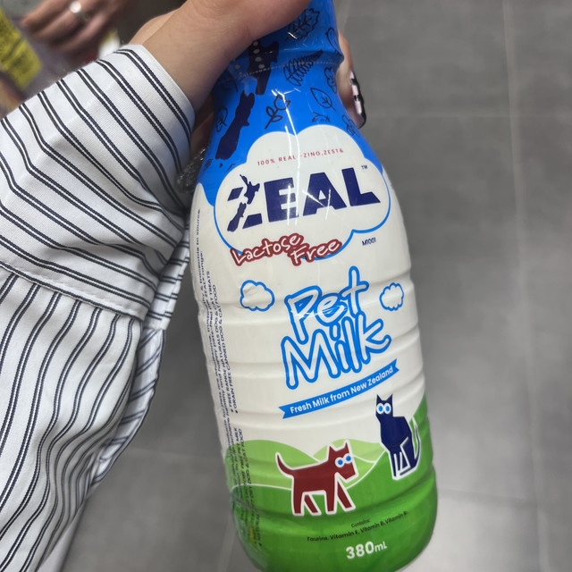 养宠家庭的必备好物 狗狗牛奶