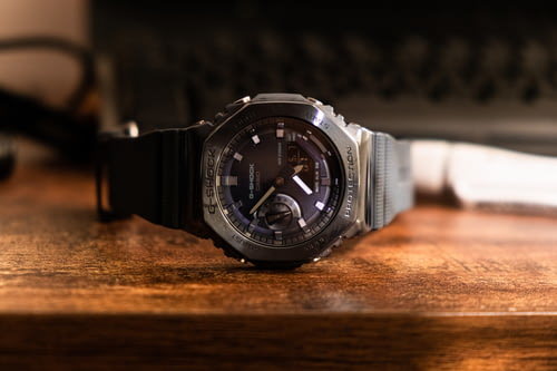 卡西欧手表入门须知，G-SHOCK系列爆火的理由不止于运动休闲风