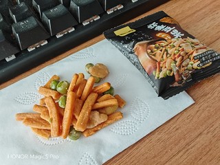 甘源鲜香虾条豆果烤肉味作为零食绝绝子