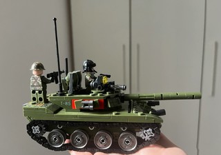 森宝积木--85式主战坦克