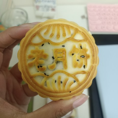 酥脆可口的蜂蜜老五仁月饼，谁能拒绝这么平价的美味呢？