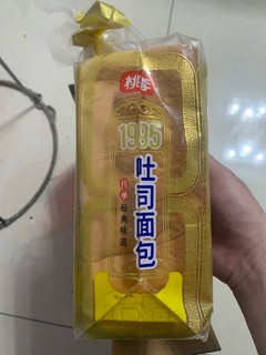 天猫超市直播间：秒杀的桃李面包