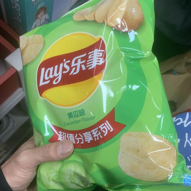 春日出游怎么能少了乐事黄瓜味薯片？