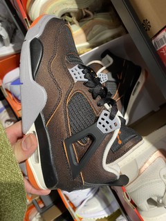 aj4 retro 女款您猜怎么着