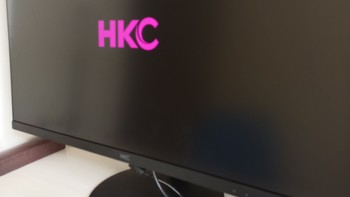 买了一台全新的HKC的电脑显示器，27寸低蓝光不闪屏
