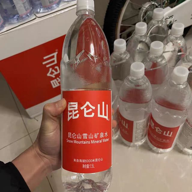 水