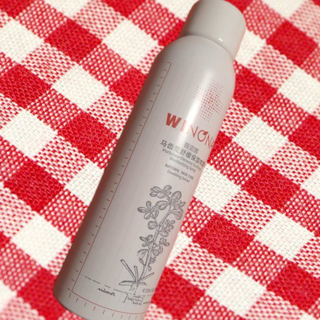 在外旅行也要给脸补补水～