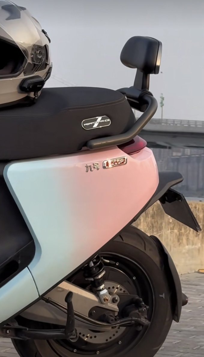 九号电动车怎么样 空转130,载人落地86,原装九号e200p_什么值得买