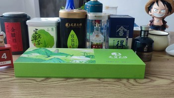 好喝的绿茶推荐 篇一：优质明前茶推荐，快人一步喝春茶，宜宾早茶、龙芽大师开箱测评。