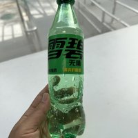 雪碧是婚宴上必备的饮料