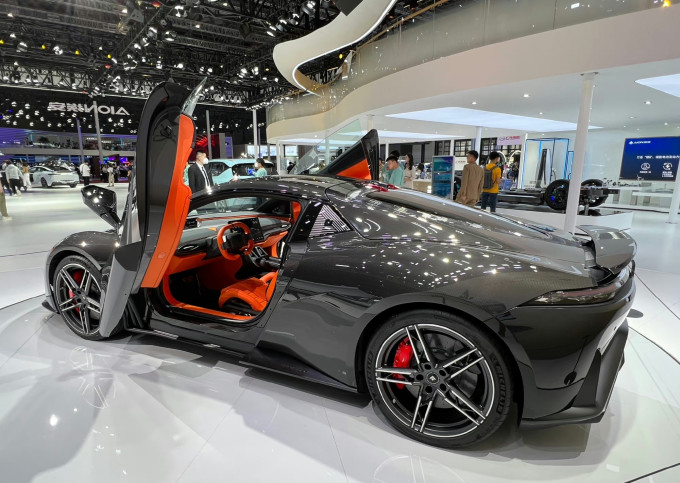 上海车展国产跑车之广汽埃安